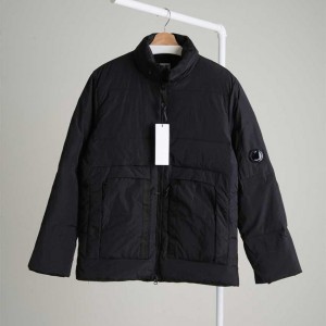 ? [CP.company] 씨피컴퍼니 남성 렌즈패치 후드 자켓 ?