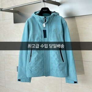 루이 테크니컬 벨벳레인 자켓