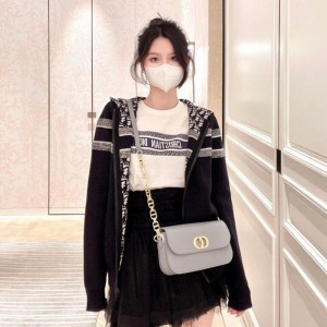 오블리크 양면 후드집업