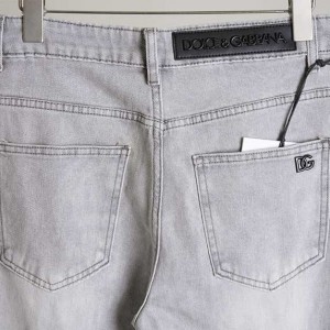 ? [DOLCE&GABBANA] 돌체 블랙 이니셜패치 DG로고 데님 그레이진?