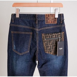 ? [FENDI] 펜디 FF 자카드 포켓 슬림핏 데님 팬츠 ?