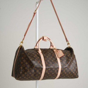 ? [LOUIS VUITTON] 루이비통 모노그램 키폴 반둘리에 55 ?