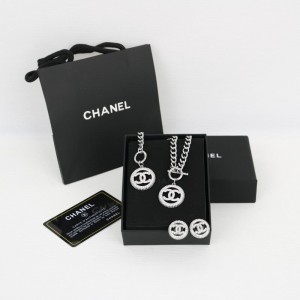 ?샤넬 목걸이 팔찌 주얼리 3종 세트 C004?