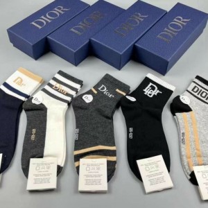 ?디올 남녀공용 5종 양말세트?