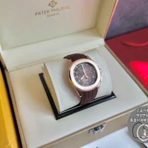 파텍** 아쿠아넛 브라운다이얼 42mm