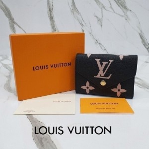 ☑️루이** 빅토린 월릿 반지갑 ⚓066