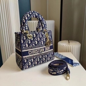 오블리크 레이디백