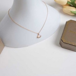 ? [Bulgari] 불가리 디바스 드림  마더 오브 펄 다이아 세팅 네크리스?