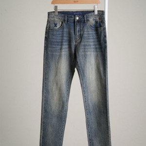 ? [Louis Vuitton] 루이비통 포켓 모노그램 로고  워싱 스판 데님 진 ?