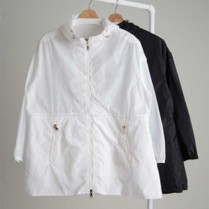 ? [MONCLER] 몽클레어 여성 웨트 후드 자켓?