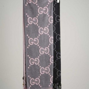 ? [GUCCI] 구찌 GG 자가드 스카프 울 머플러?