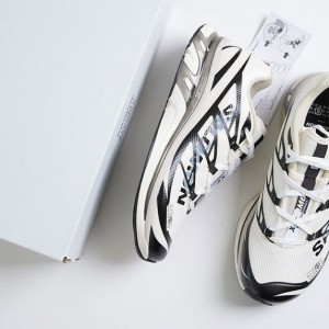 ? [SALOMON] MM6 메종 마르지엘라 X 살로몬 XT 스니커즈 ?