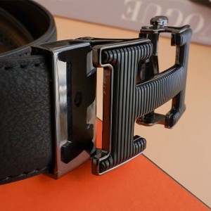 ? [HERMES] 에르메스 H스트라이프블랙로고 자동벨트 ?