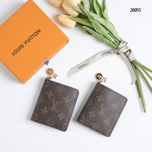 ? [Louis Vuitton] 루이비통 LV 참 포켓 월릿 모노그램 캔버스 지갑?