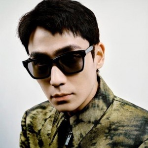 ? [GENTLE MONSTER] 젠틀몬스터 GEGEN 01선글라스 ?