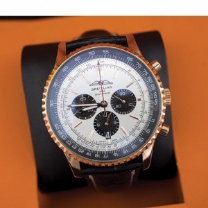,#브라이틀링 [Breitling] 수입고급 네비타이머 B01 크로노그래프 46 신상입고?A 7097