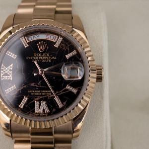 [Rolex] 수입고급 로렉스 데이데이트 다이아 초코판 신상입고?A 6576